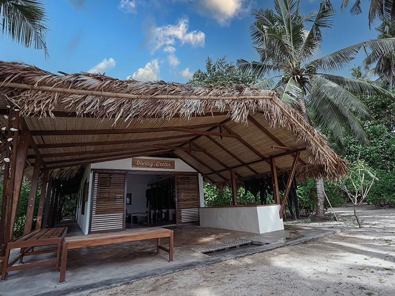 The dive center is centrally located to support shore diving activities. The dive center is centrally located to support shore diving activities.