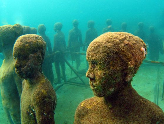 SCUBA diving in Grenada